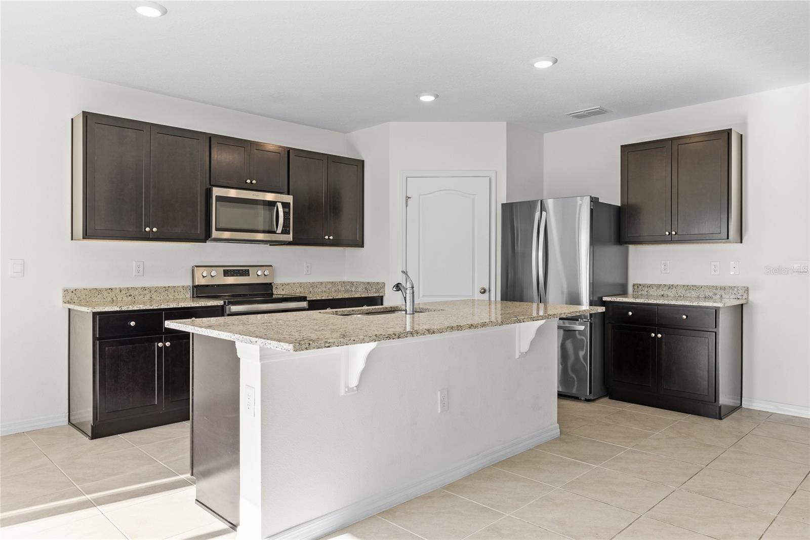 Image 12 of 46 For 1273 Cascades Avenue