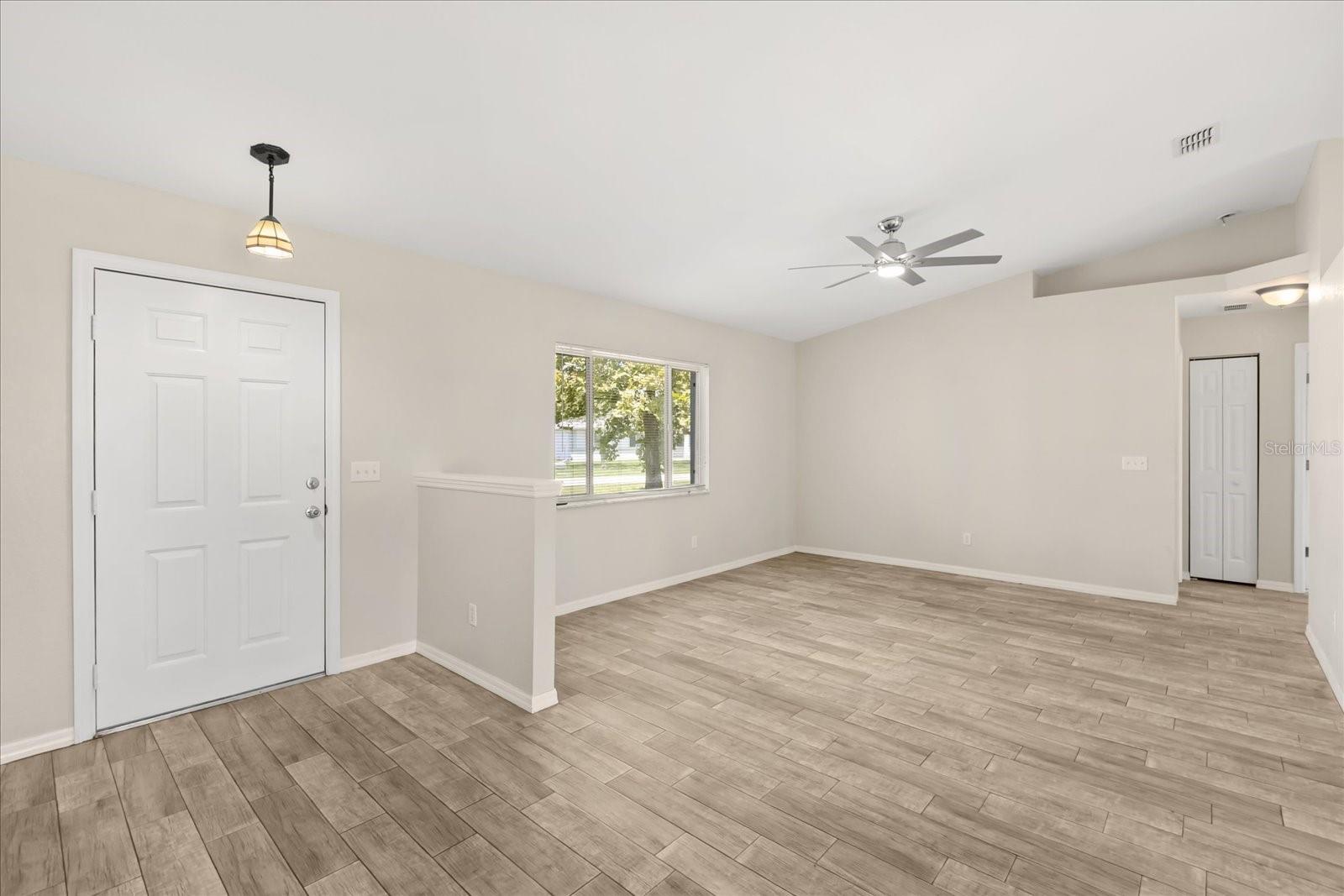 Image 19 of 28 For 10307 61st Terrace Road