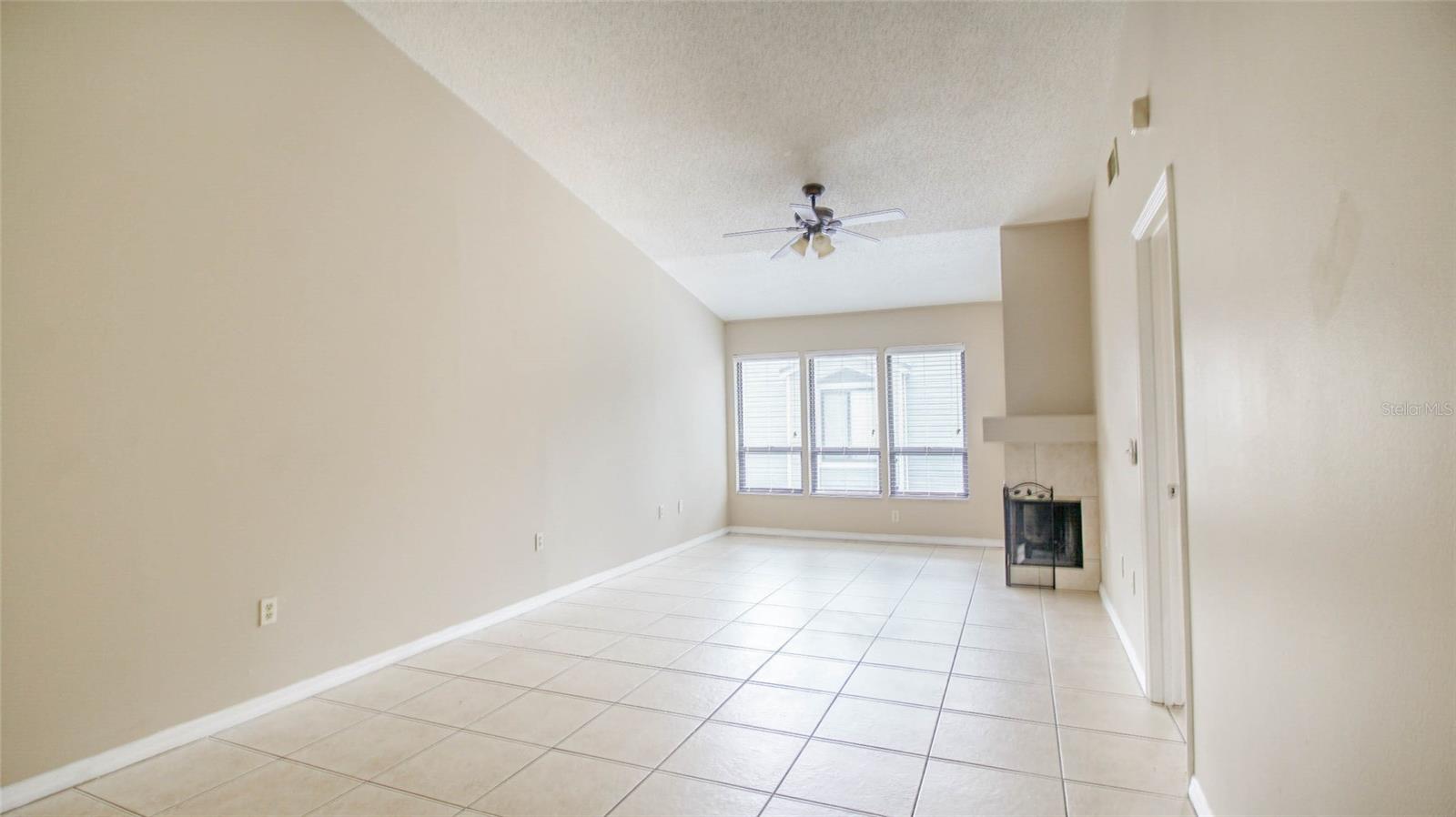 Image 3 of 12 For 9442 Torrington Avenue 9442