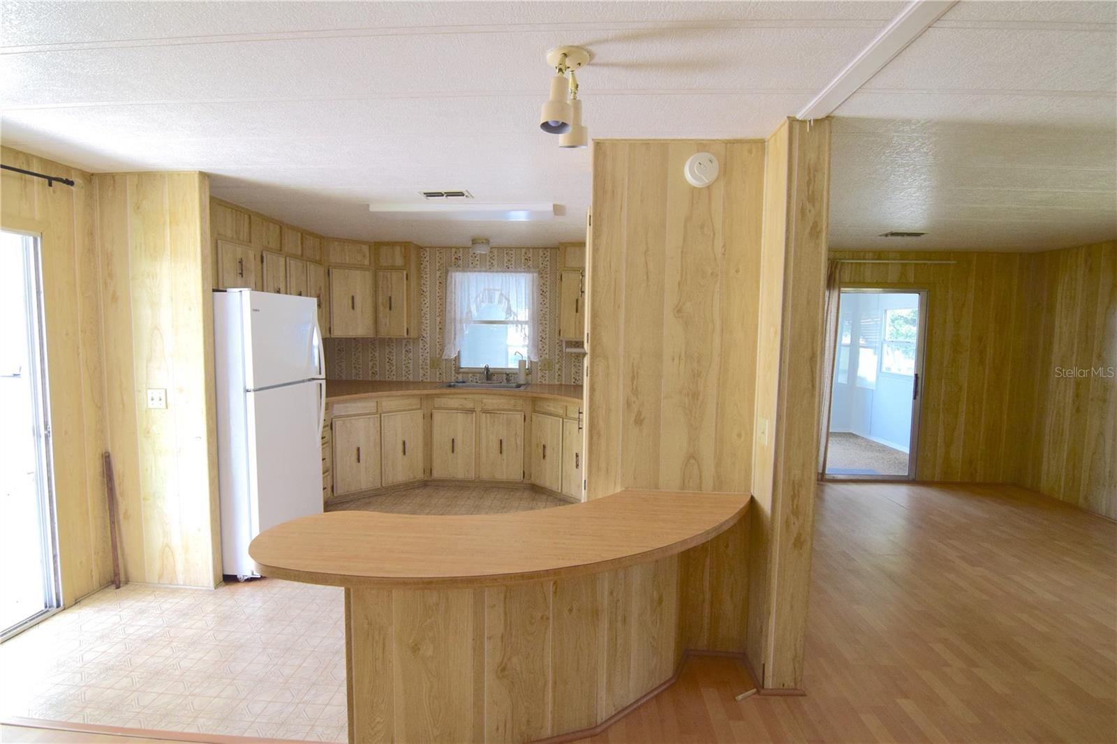 Image 4 of 13 For 303 Del Ray Drive