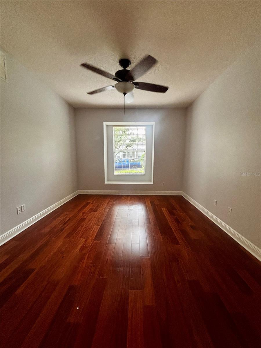 Image 17 of 26 For 2215 Florida Soapberry Boulevard