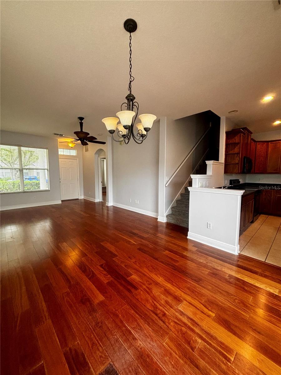 Image 5 of 26 For 2215 Florida Soapberry Boulevard