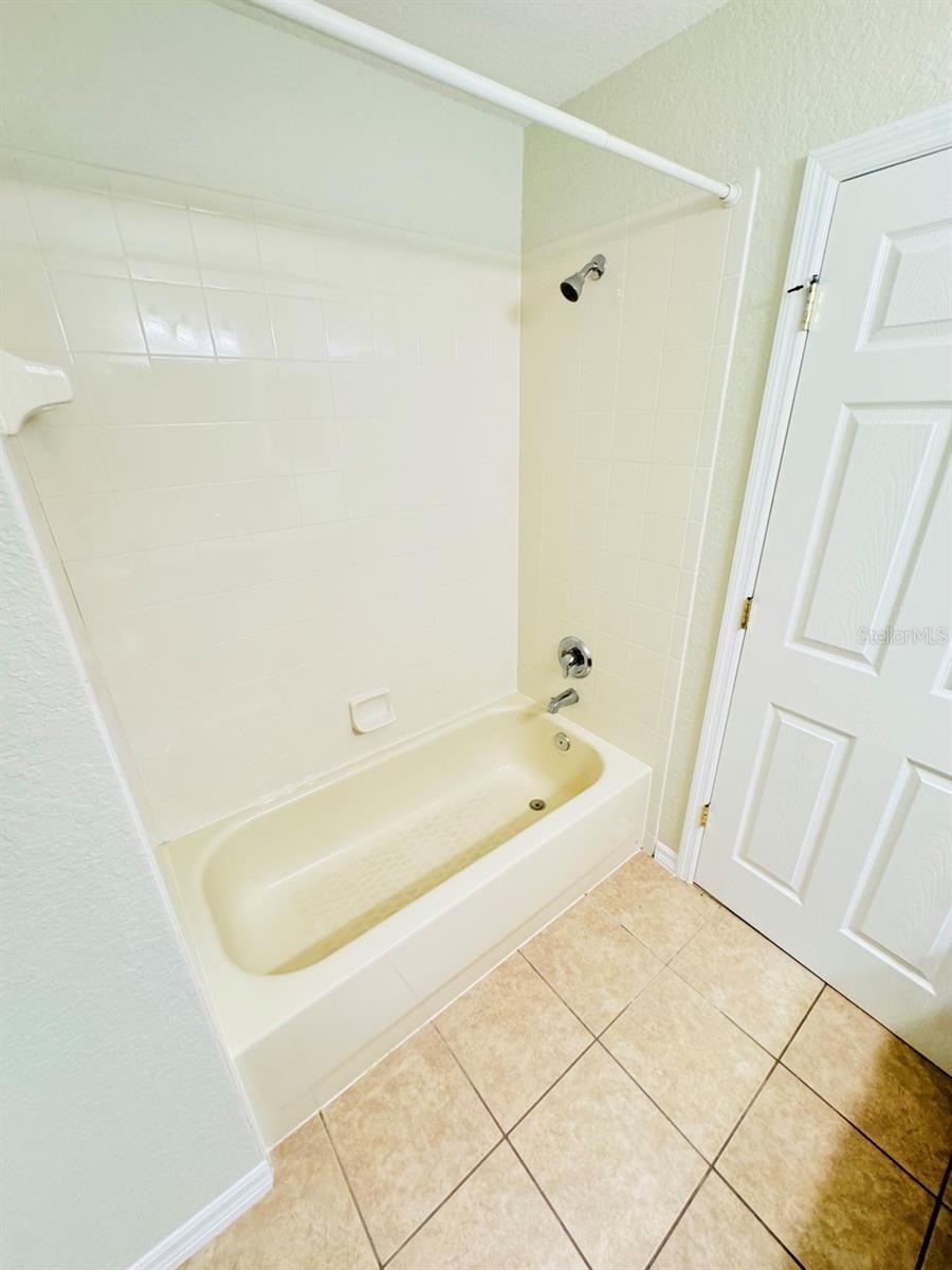 Image 28 of 35 For 2830 Roccella Court