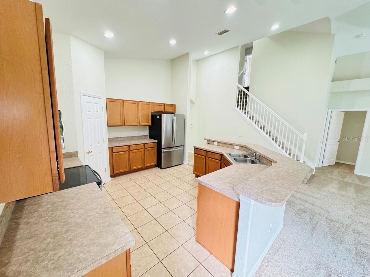 Image 9 of 35 For 2830 Roccella Court