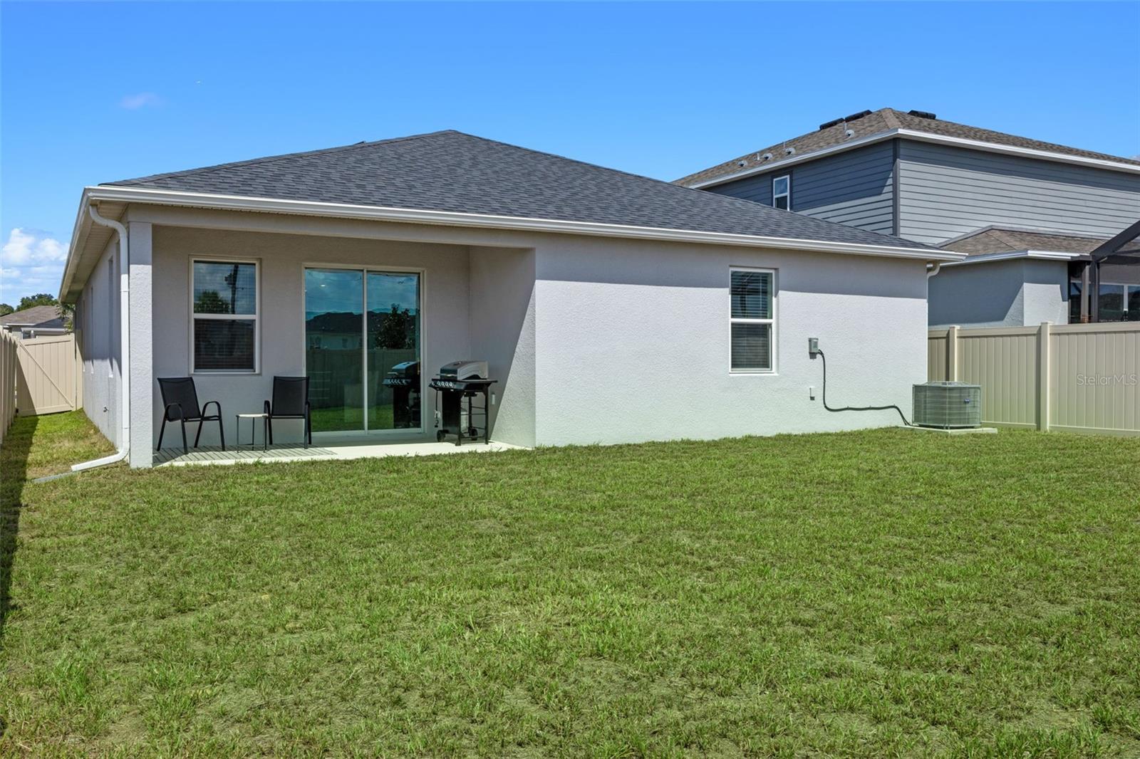 Image 22 of 37 For 625 Overpool Avenue