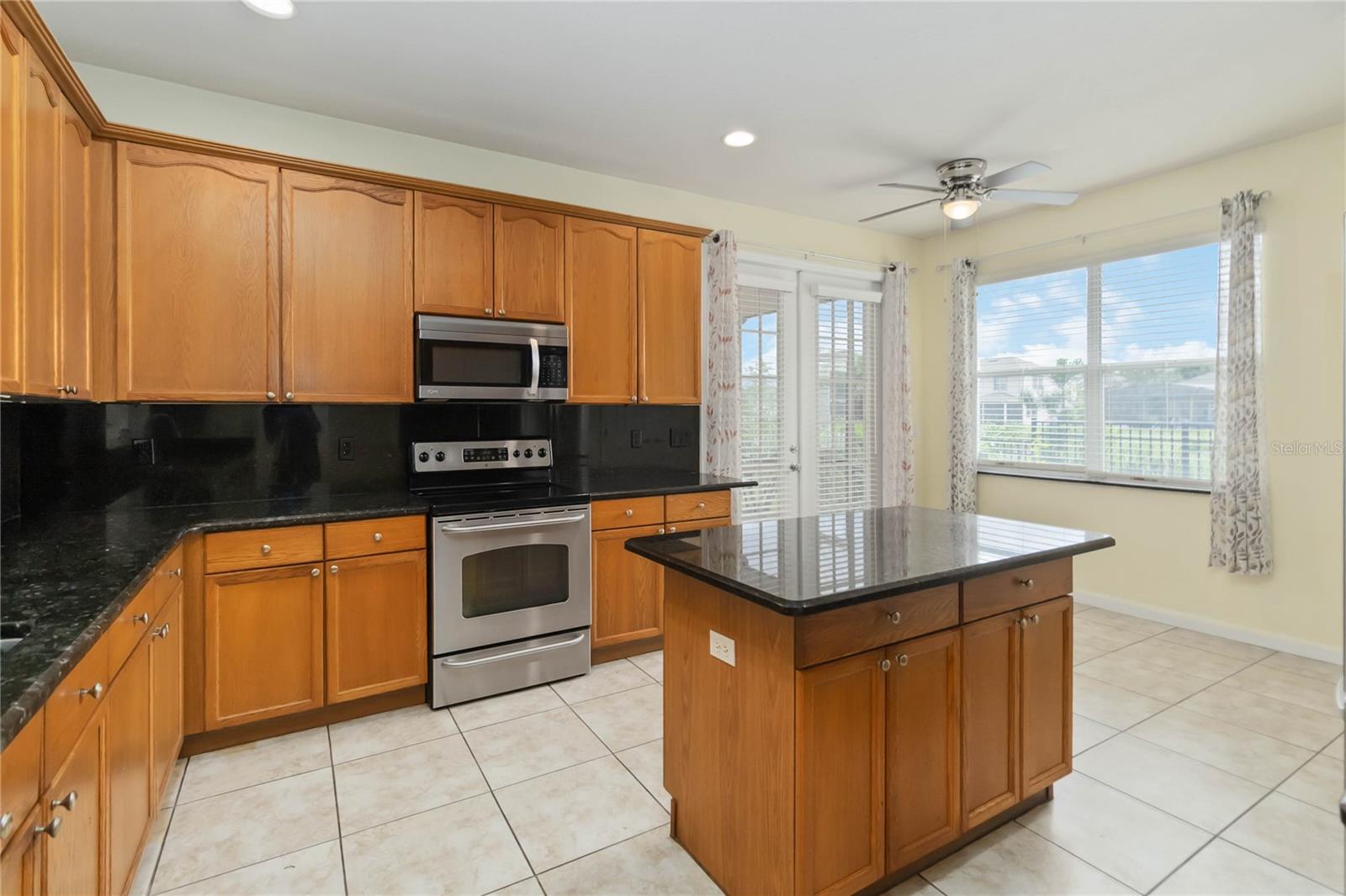 Image 15 of 53 For 2709 Stratham Court