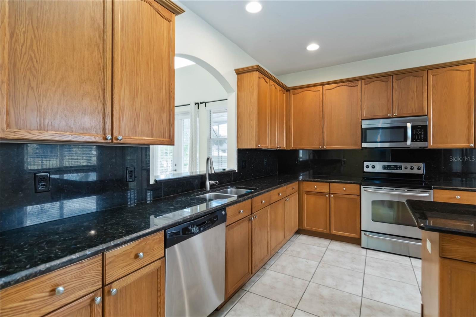 Image 18 of 53 For 2709 Stratham Court
