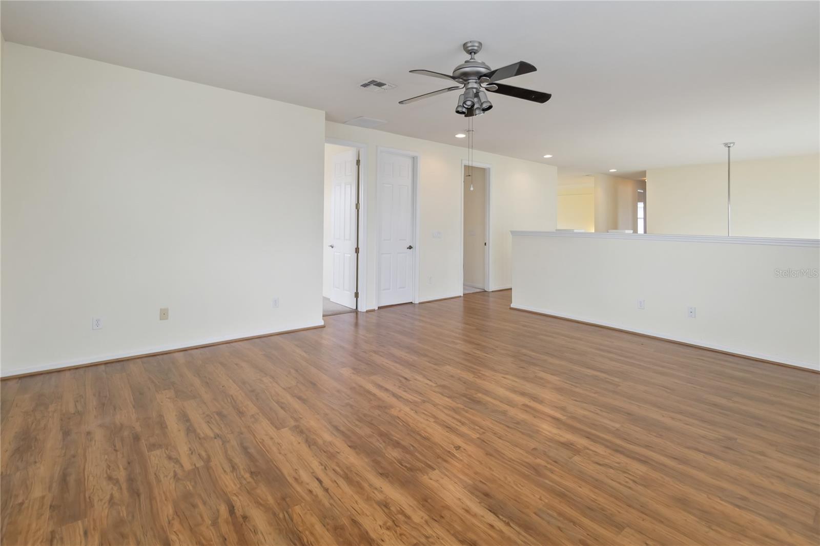 Image 26 of 53 For 2709 Stratham Court