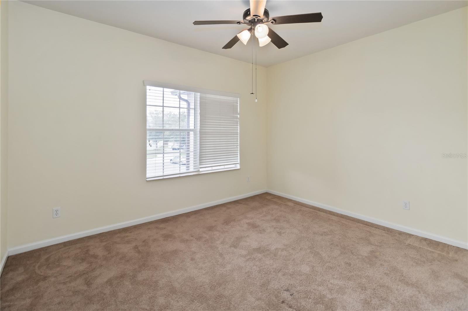 Image 31 of 53 For 2709 Stratham Court