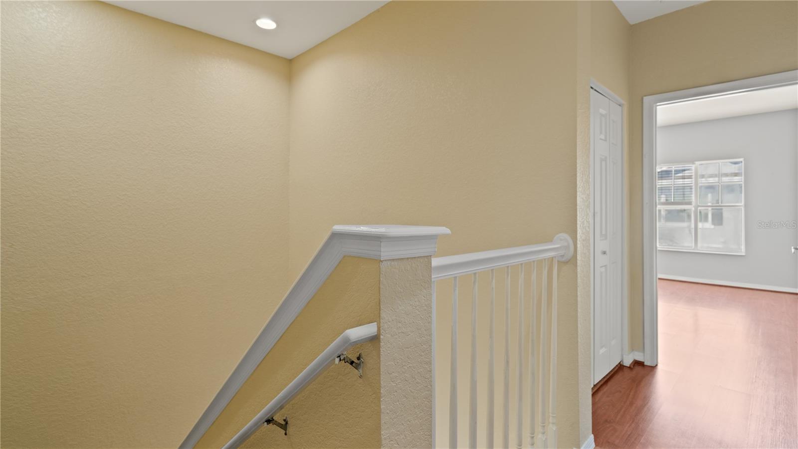 Image 10 of 47 For 2586 Grand Central Parkway 3