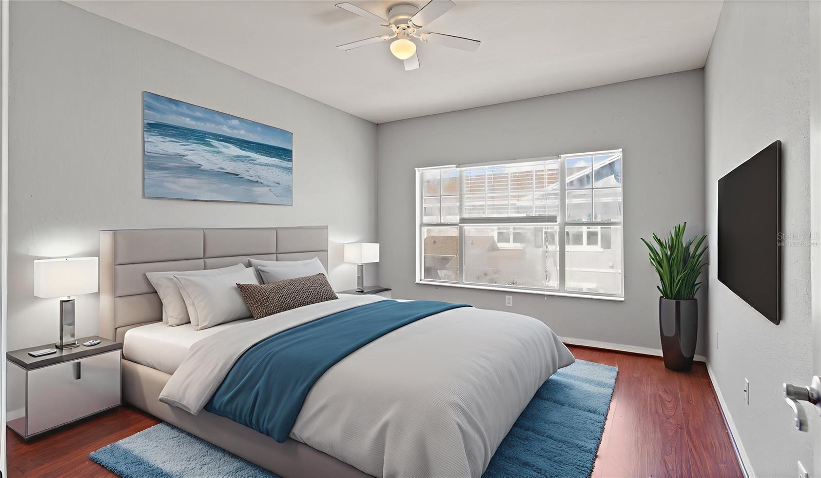 Image 2 of 47 For 2586 Grand Central Parkway 3