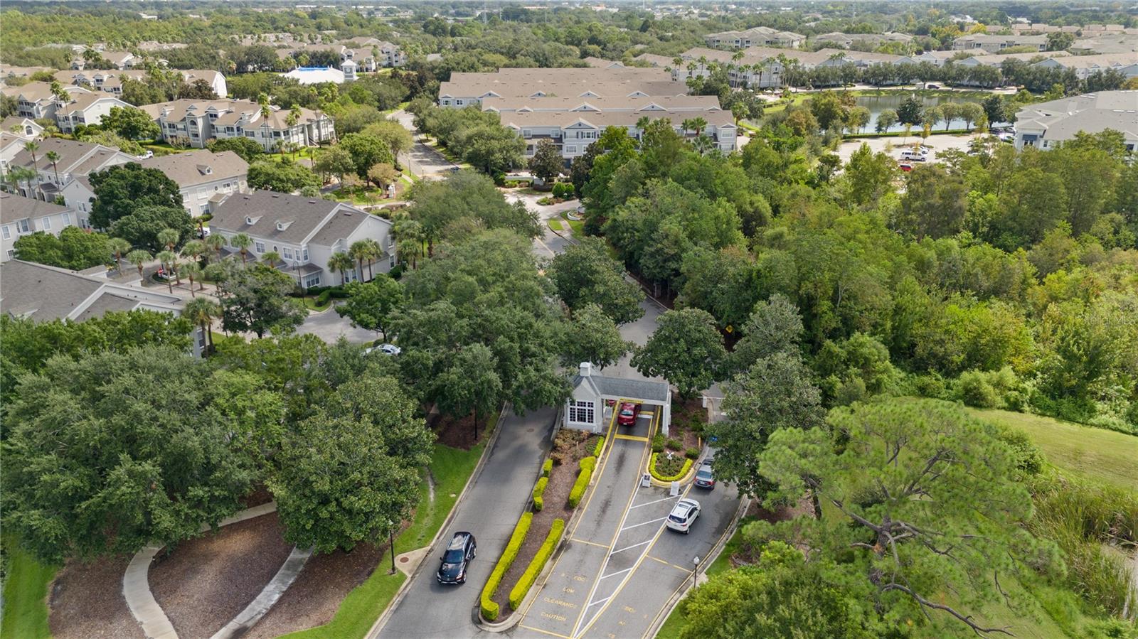 Image 43 of 47 For 2586 Grand Central Parkway 3