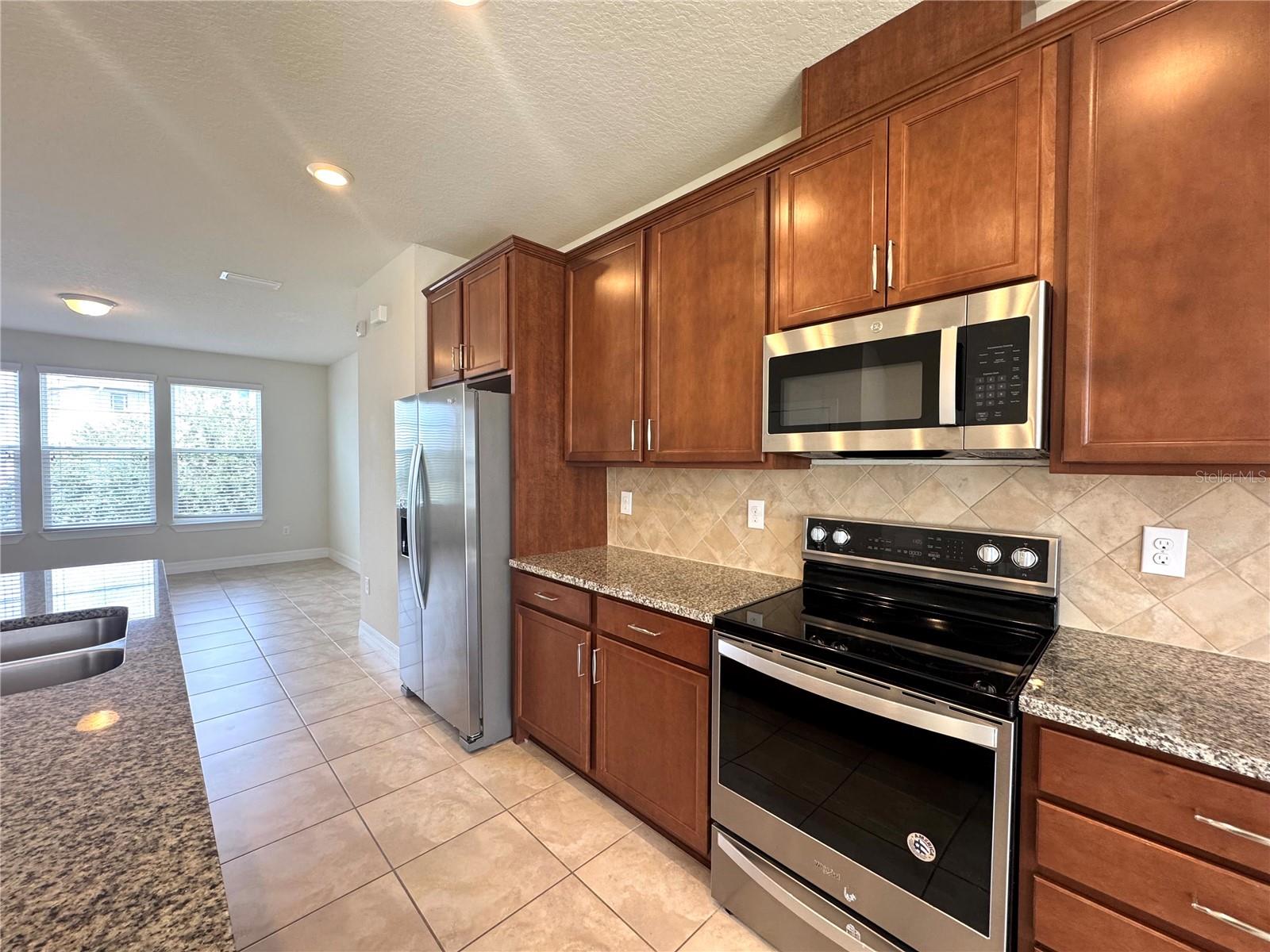 Image 7 of 25 For 13334 Bovet Avenue