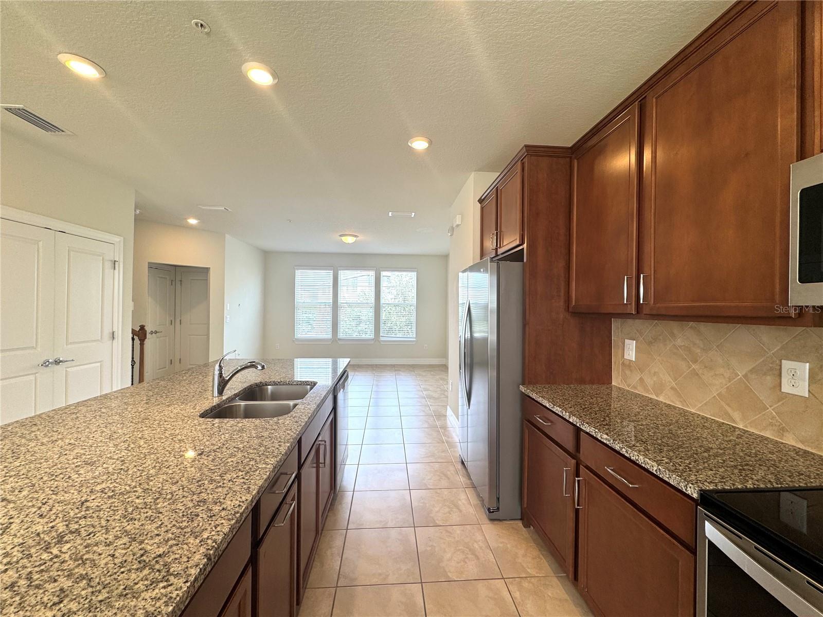 Image 8 of 25 For 13334 Bovet Avenue
