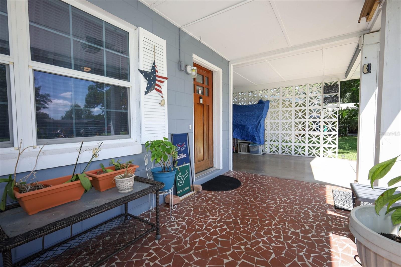 Image 3 of 33 For 738 King Street