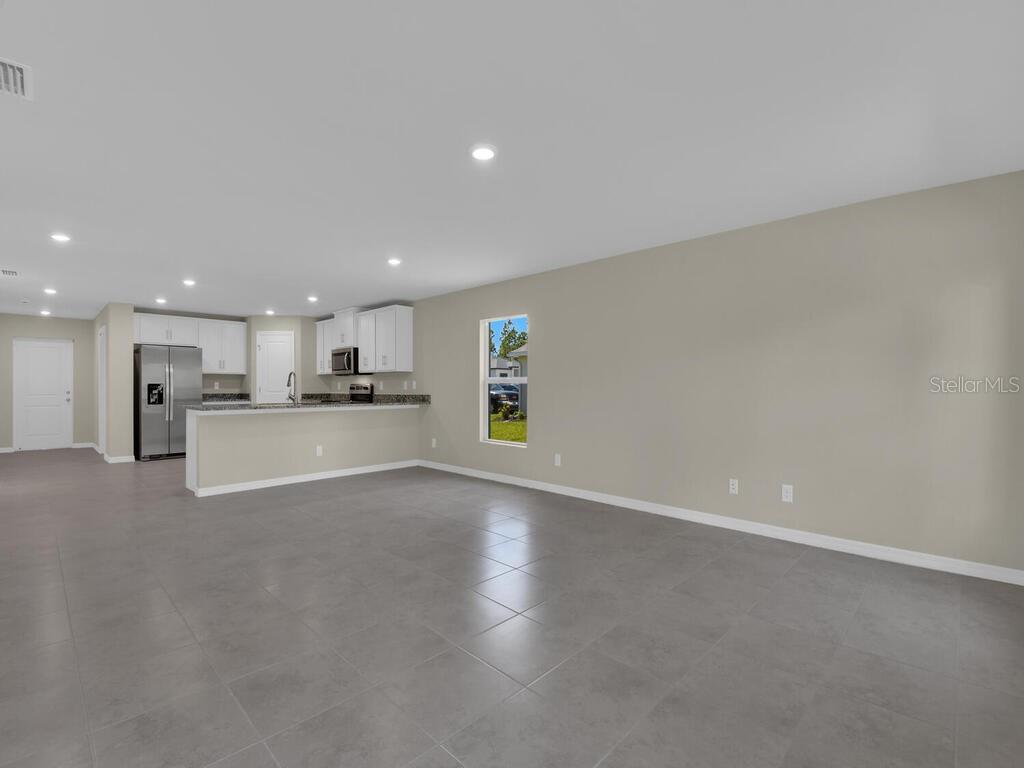 Image 21 of 24 For 17374 Gadsen Avenue