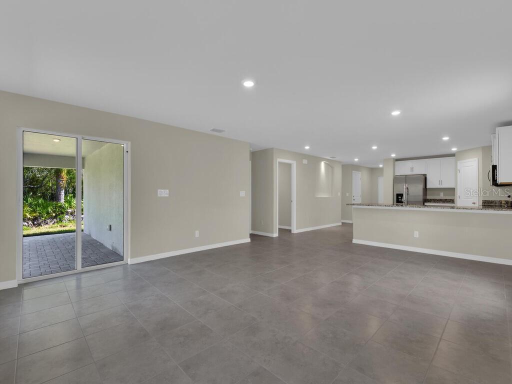 Image 4 of 24 For 17374 Gadsen Avenue