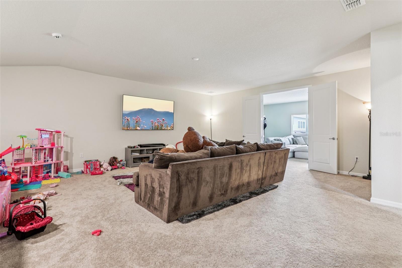Image 21 of 44 For 3286 Mainsail Court