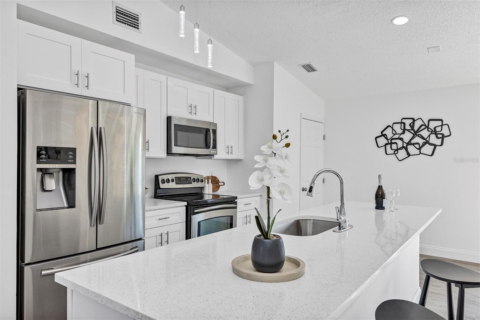 Image 9 of 29 For 1099 Dusseldorf Avenue Nw