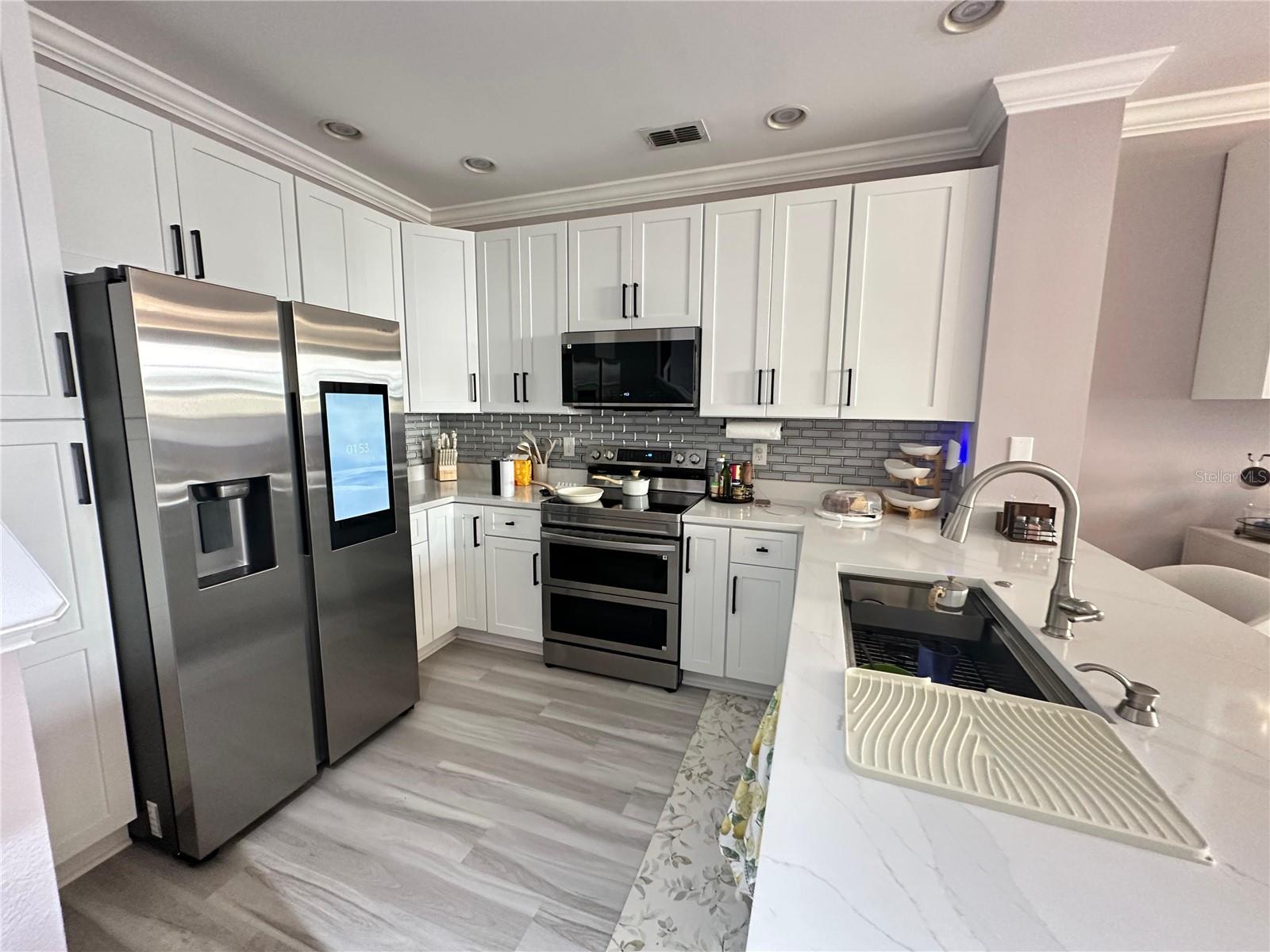 Image 3 of 100 For 3014 Bella Vista Drive