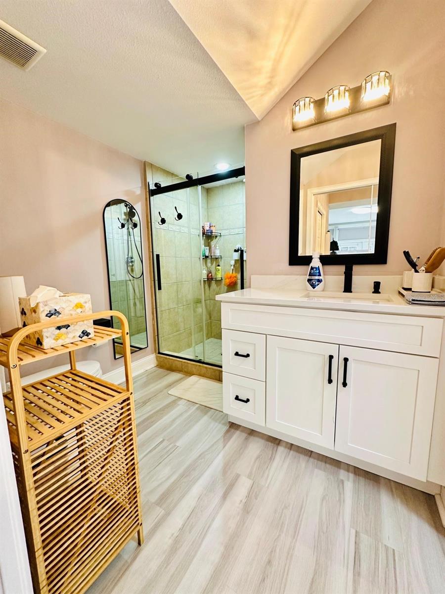 Image 71 of 100 For 3014 Bella Vista Drive