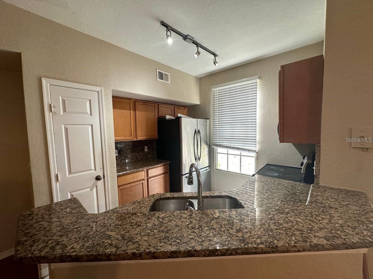 Image 3 of 11 For 6384 Raleigh Street 2201