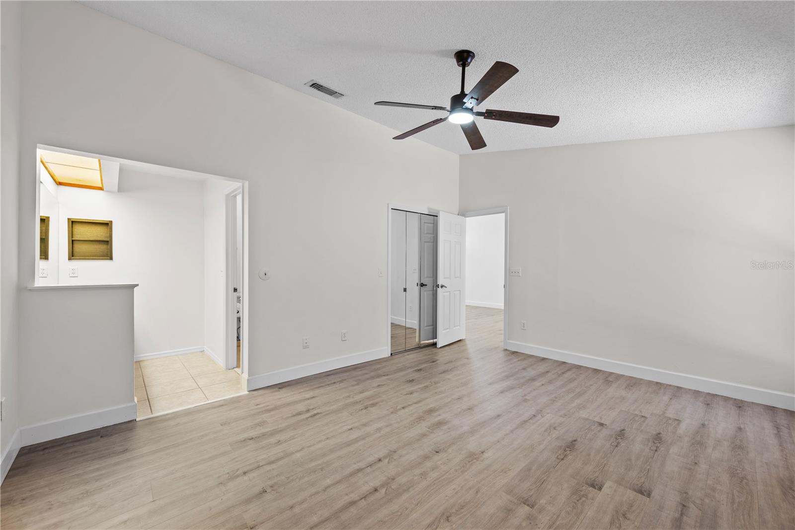 Image 12 of 25 For 216 Egret Ct.