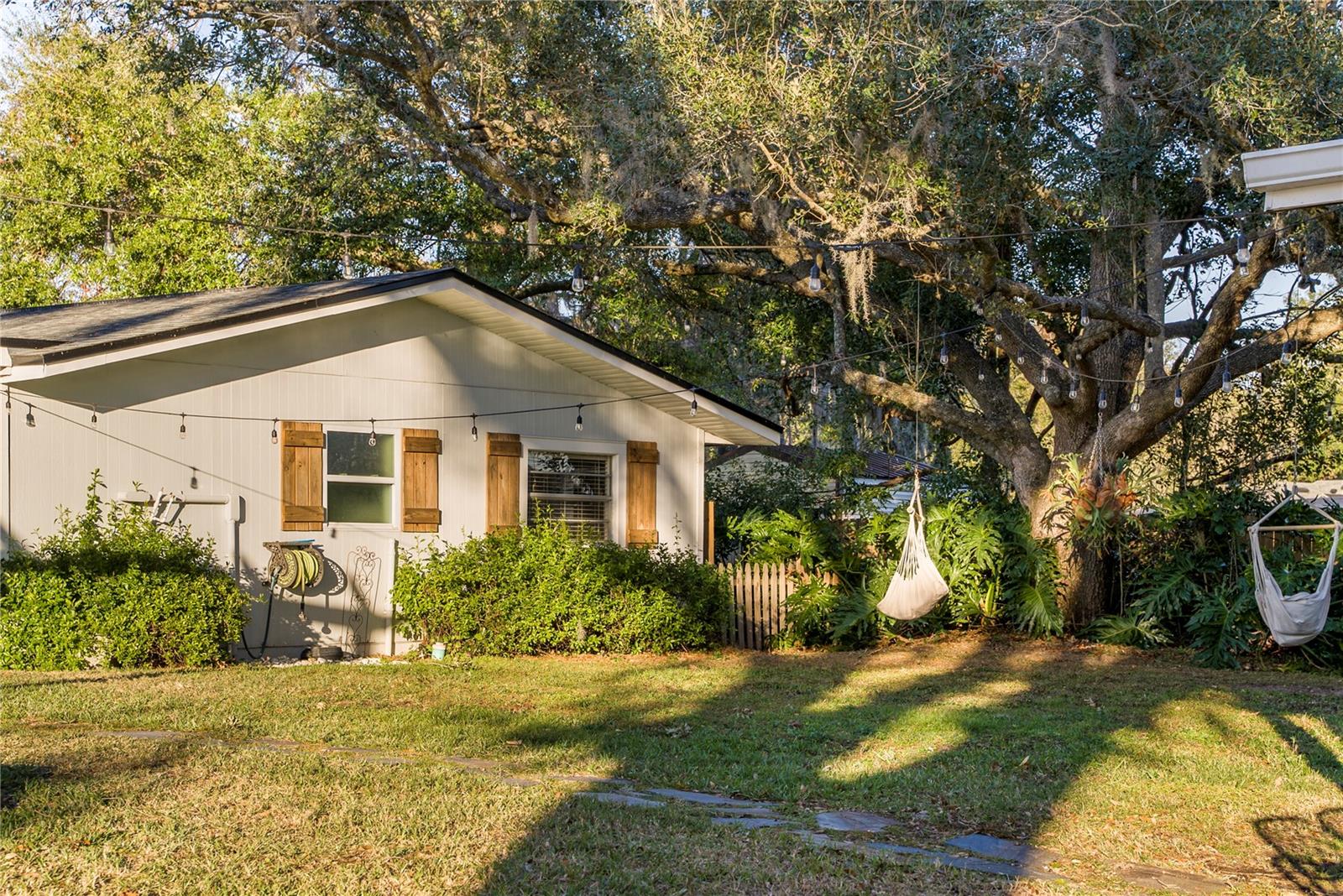 Image 43 of 58 For 11349 Lake Minneola Shores