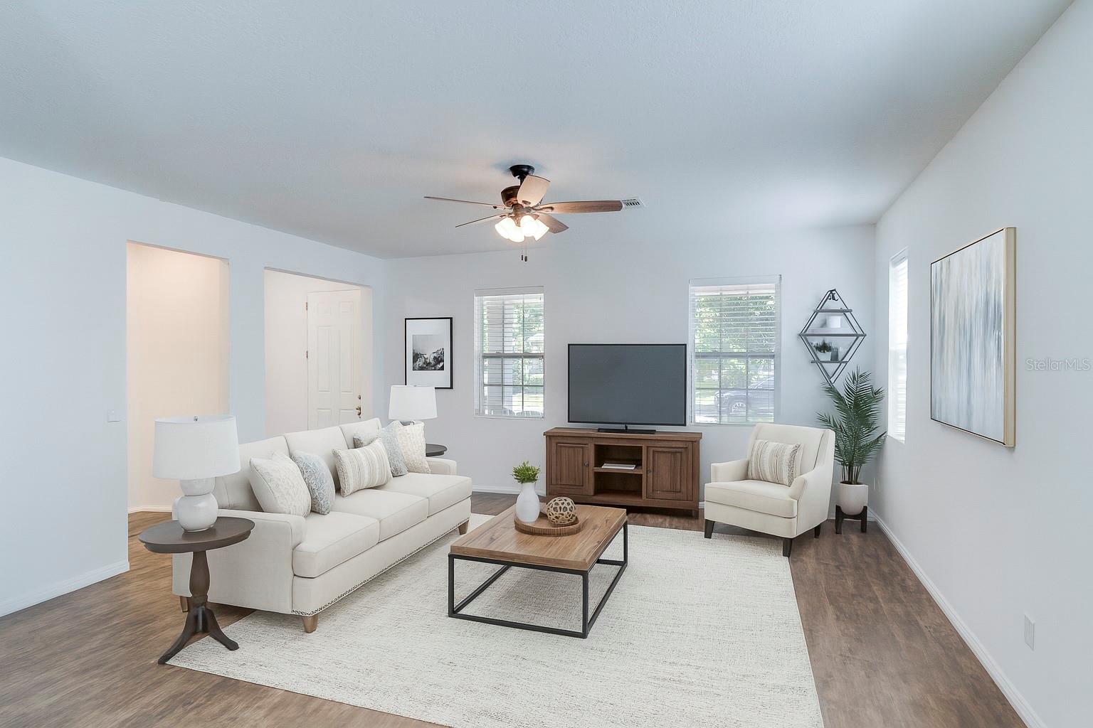 Image 4 of 26 For 14214 Shocklach Drive