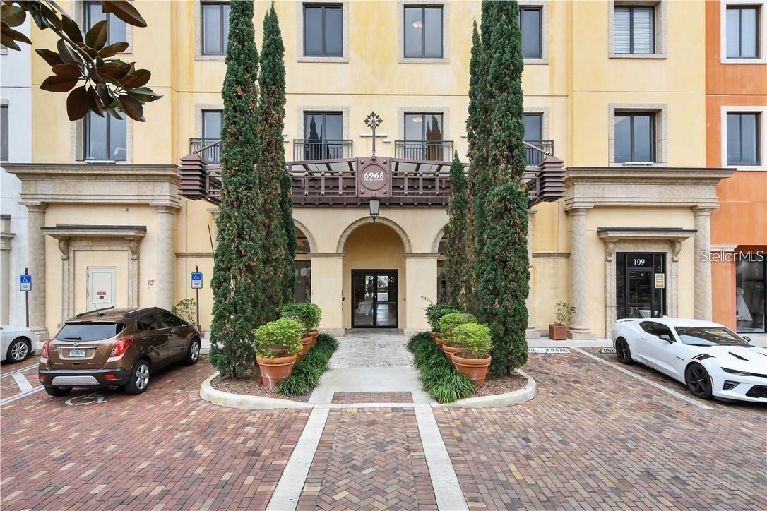 Image 4 of 14 For 6965 Piazza Grande Ave - 210-1