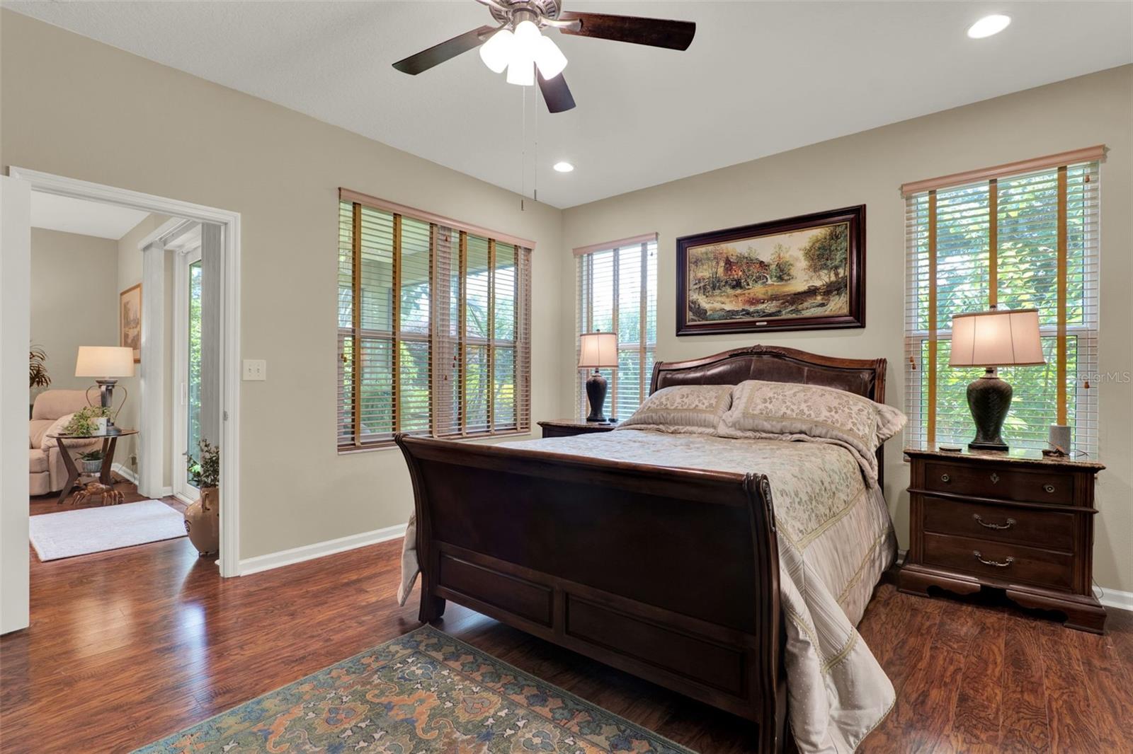 Image 17 of 46 For 109 Apremont Court