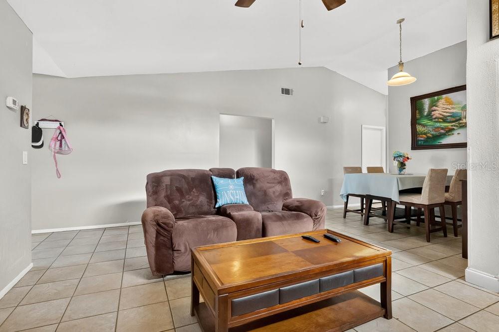 Image 6 of 28 For 3113 Carthage Court