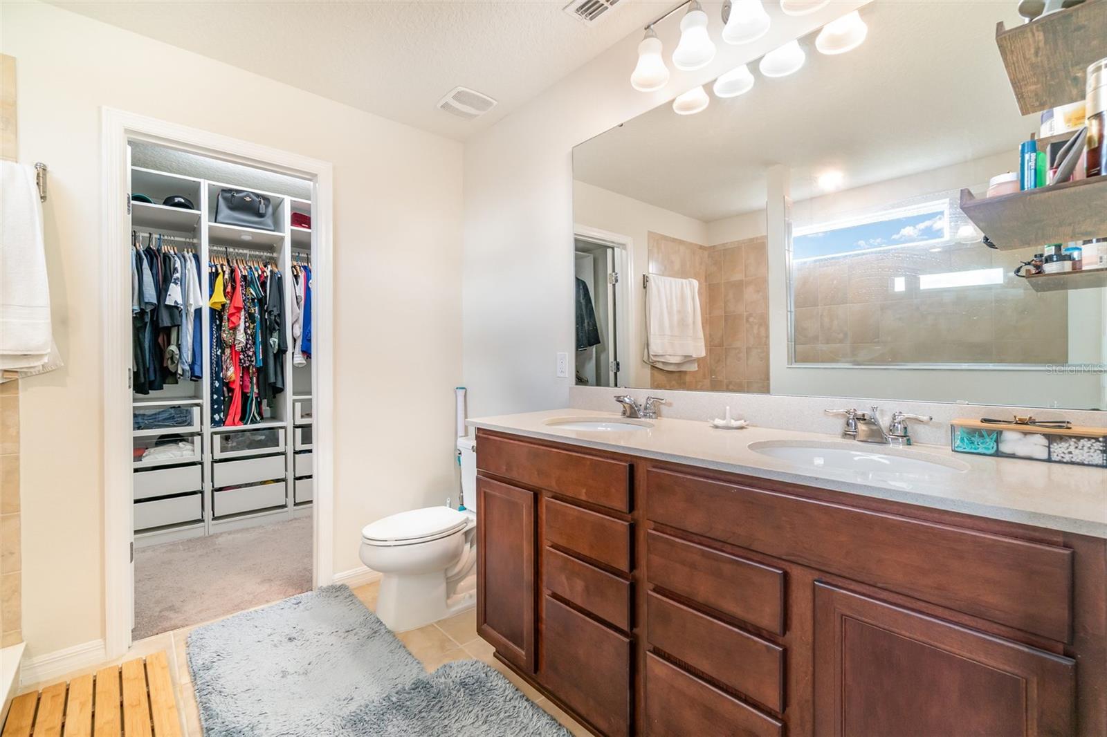 Image 21 of 31 For 2266 Bluebird Place