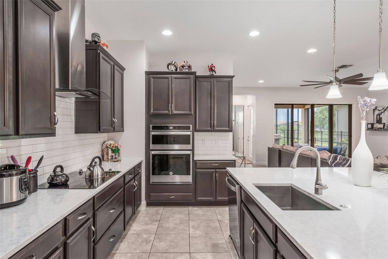 Image 16 of 66 For 13109 Stanthorne Avenue