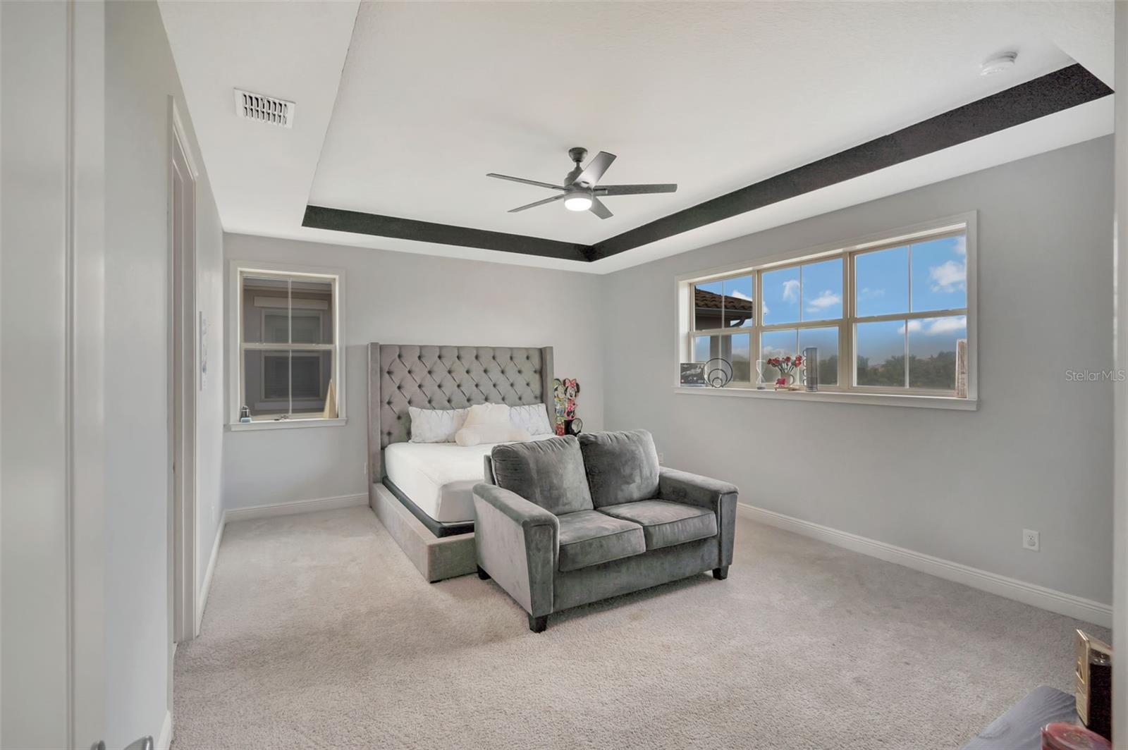 Image 42 of 66 For 13109 Stanthorne Avenue
