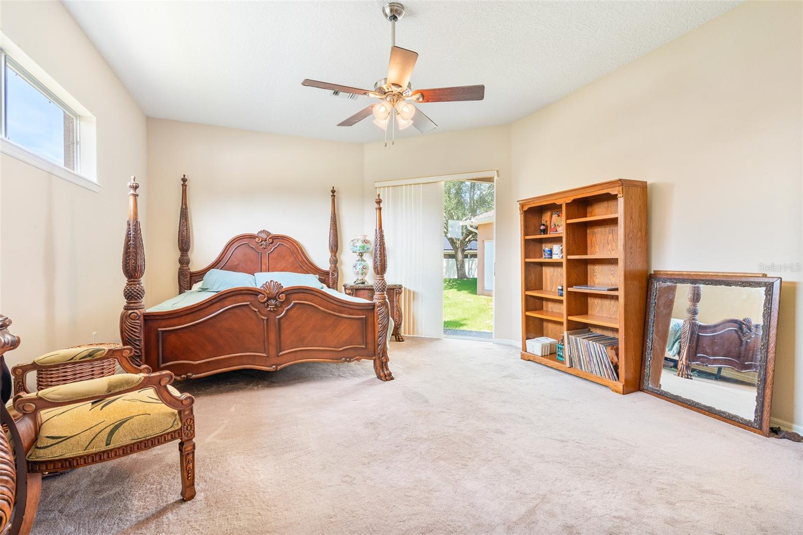 Image 19 of 39 For 1085 Chase Drive