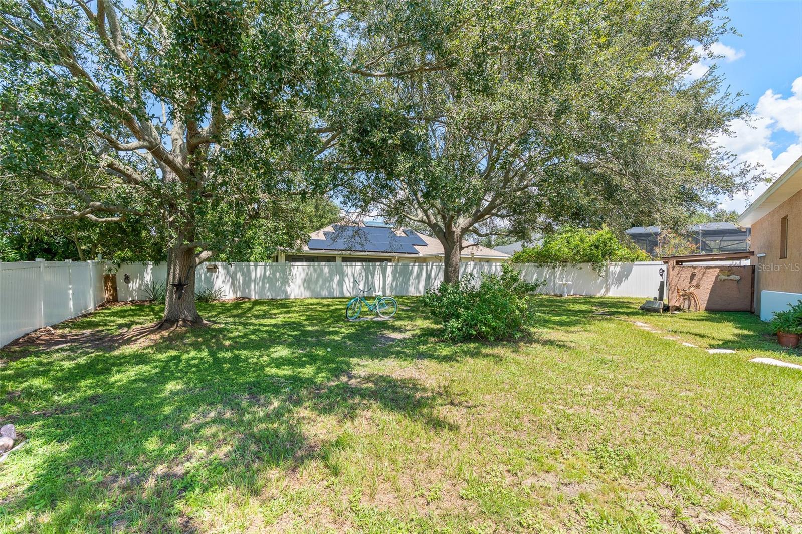 Image 34 of 39 For 1085 Chase Drive