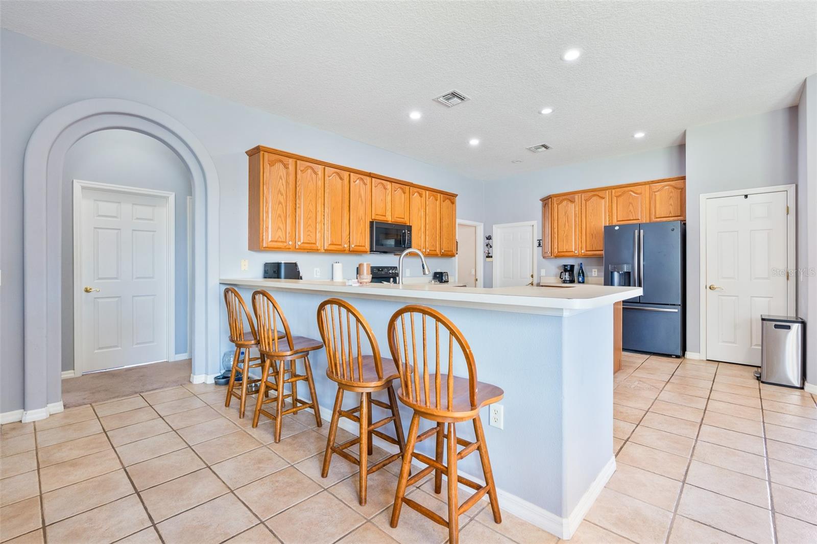 Image 8 of 39 For 1085 Chase Drive