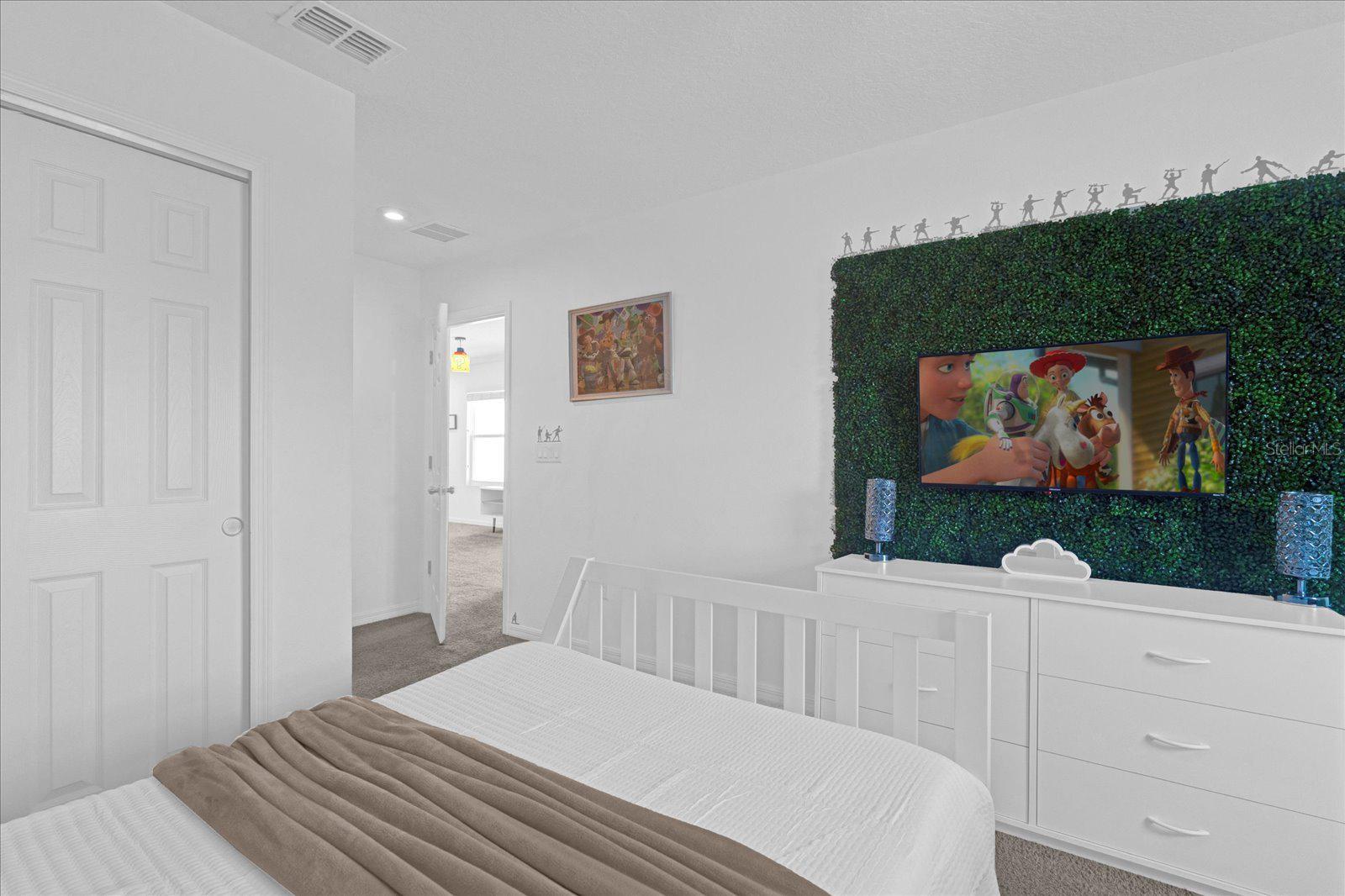 Image 25 of 29 For 8974 Amelia Downs Trail