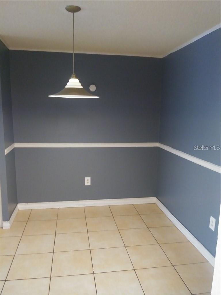 Image 4 of 16 For 900 Lake Destiny Road D