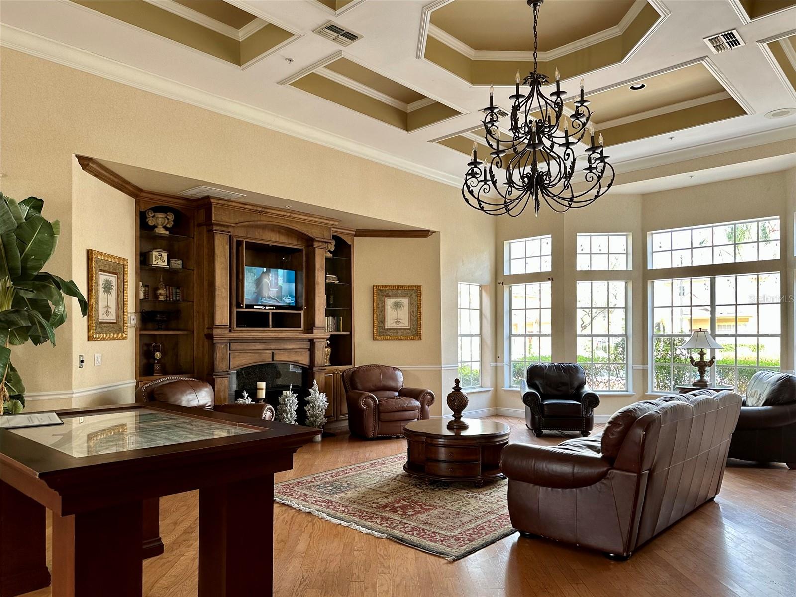Image 10 of 57 For 842 Grand Regency Point 204