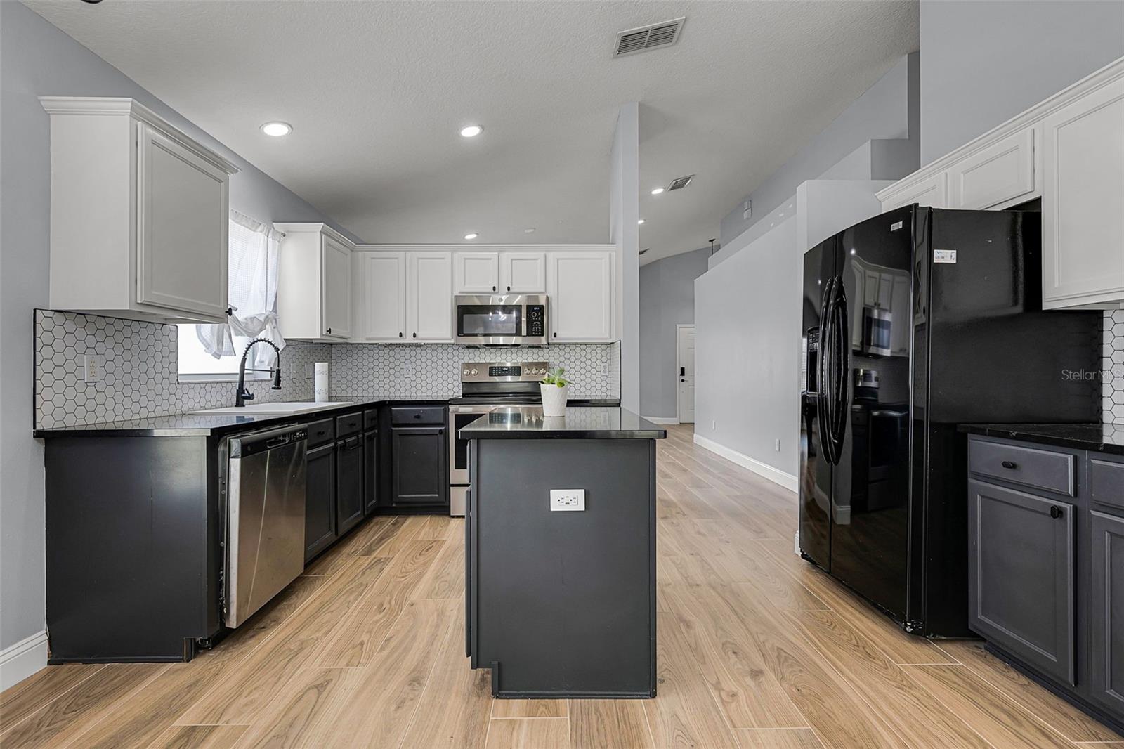 Image 15 of 60 For 17856 Ibis Landing Way