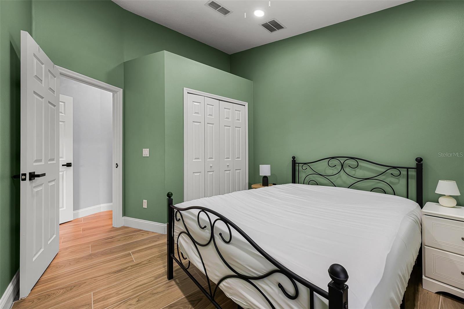 Image 32 of 60 For 17856 Ibis Landing Way