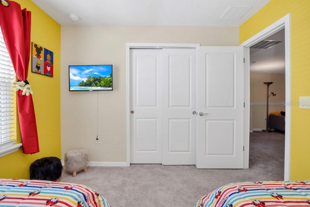 Image 39 of 71 For 1320 Lava Tree Dr