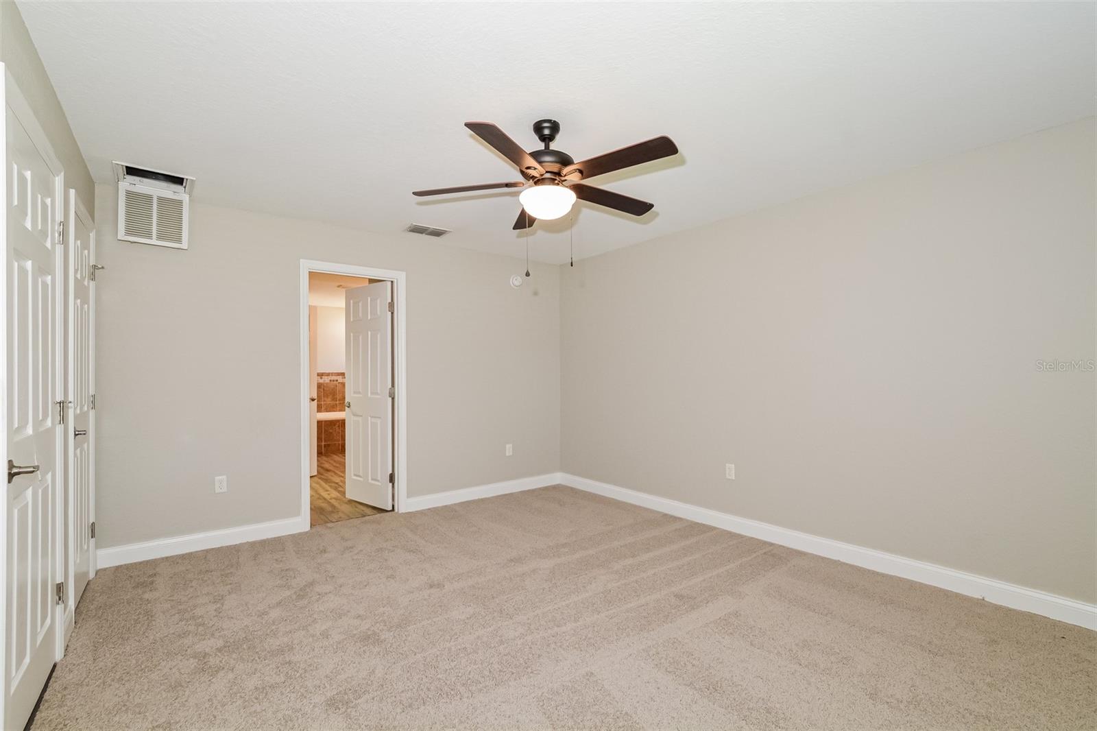 Image 10 of 21 For 1031 Normandy Heights Circle