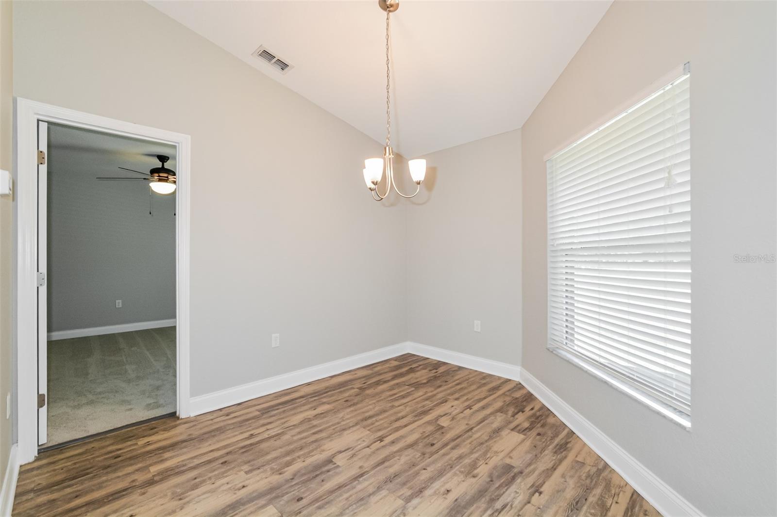 Image 5 of 21 For 1031 Normandy Heights Circle