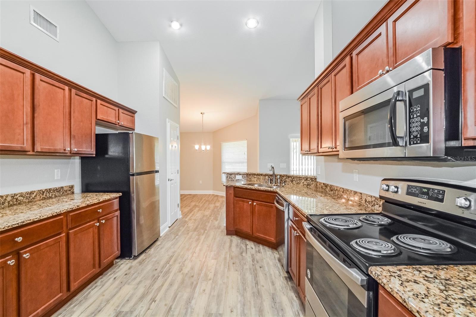 Image 7 of 21 For 1031 Normandy Heights Circle