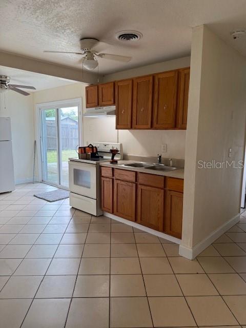 Image 13 of 22 For 700 Hillview Drive