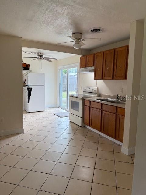 Image 16 of 22 For 700 Hillview Drive