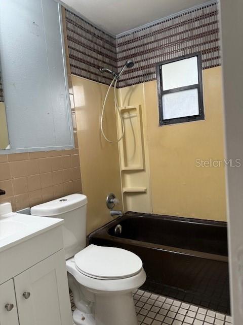 Image 9 of 22 For 700 Hillview Drive